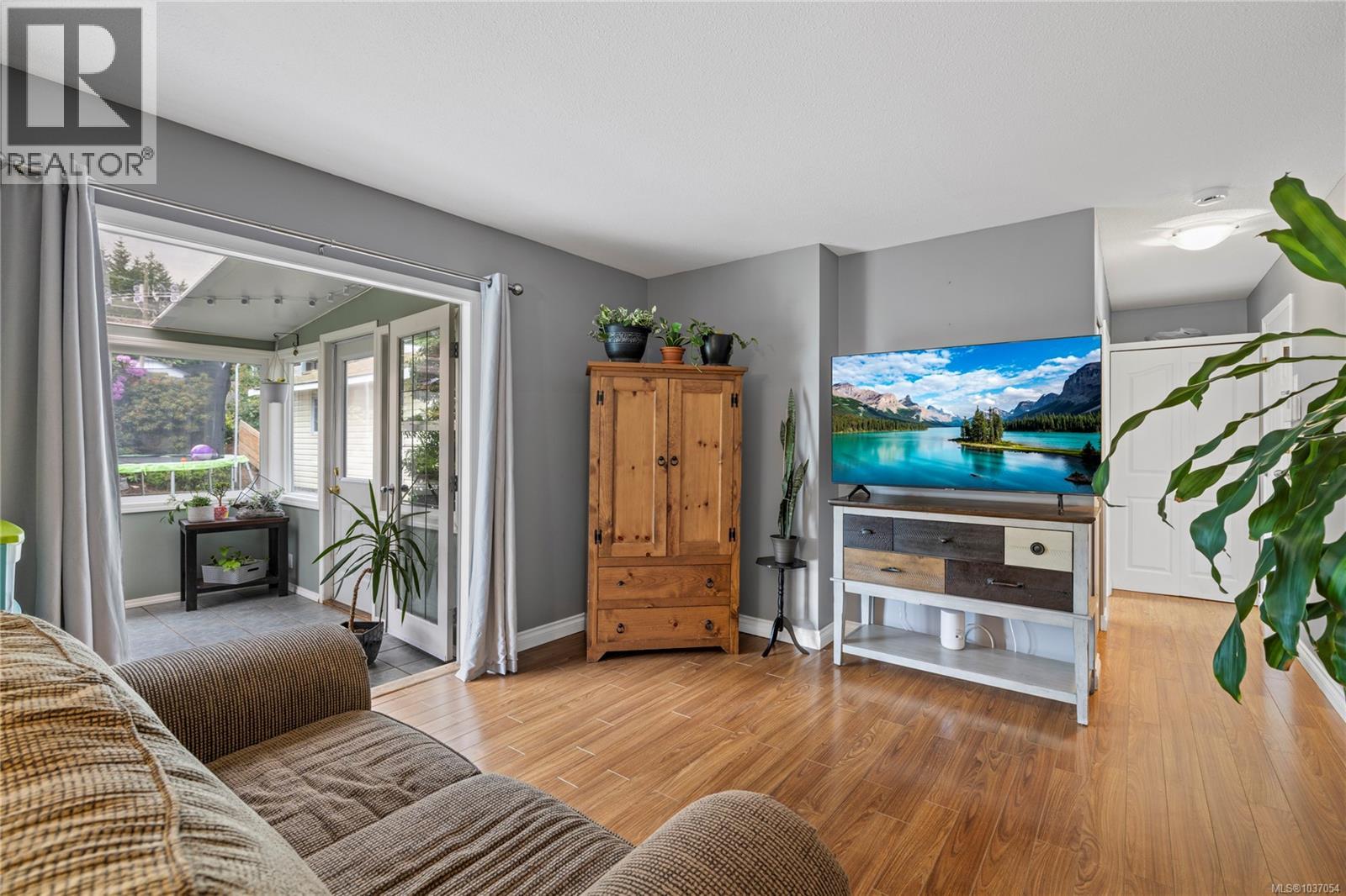 6413 Dover Rd - 18