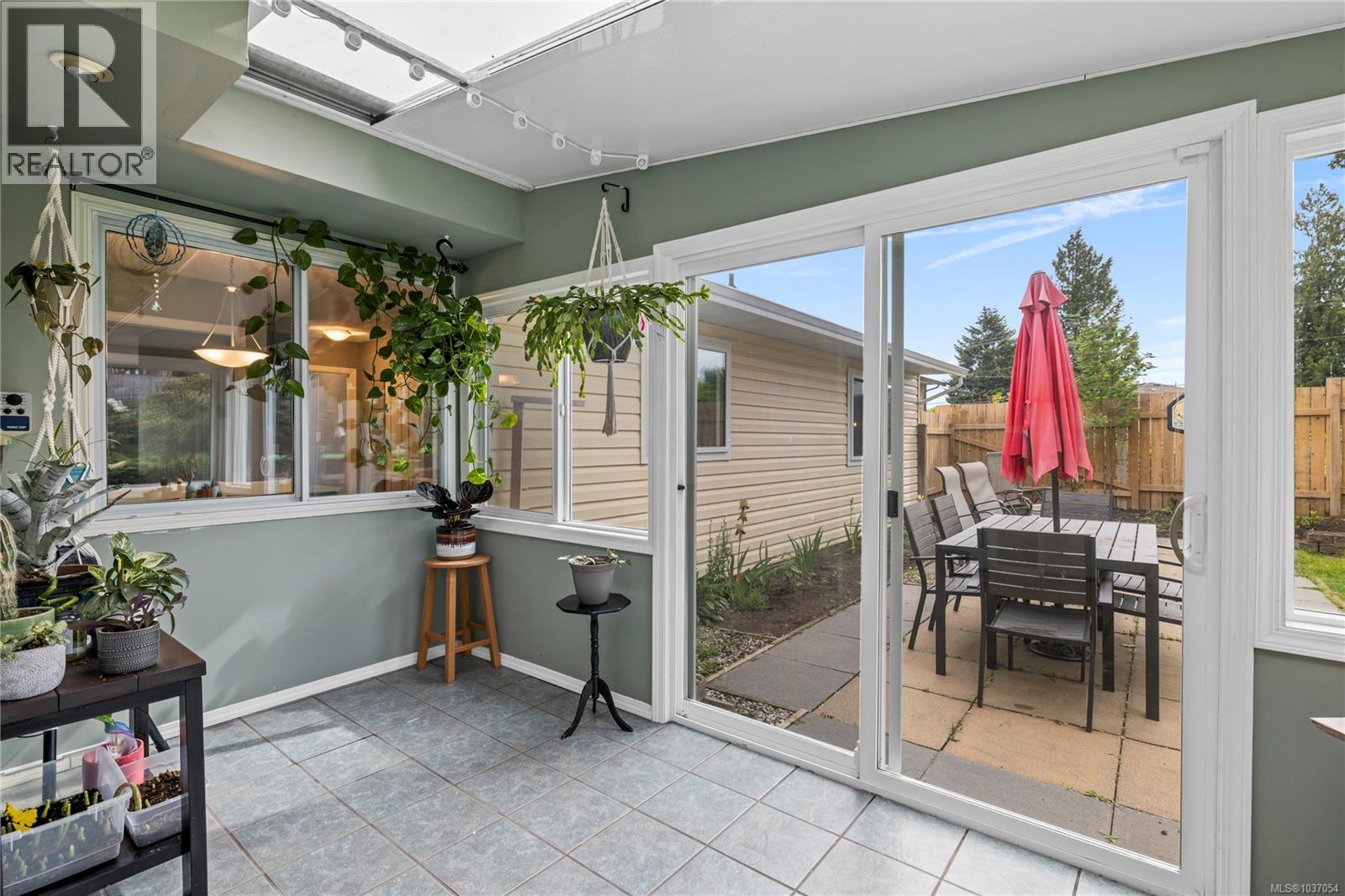6413 Dover Rd - 23