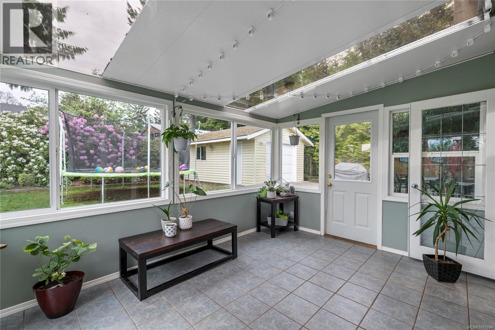 6413 Dover Rd - 21