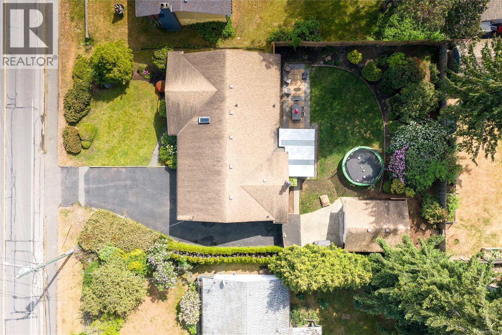 6413 Dover Rd - 53