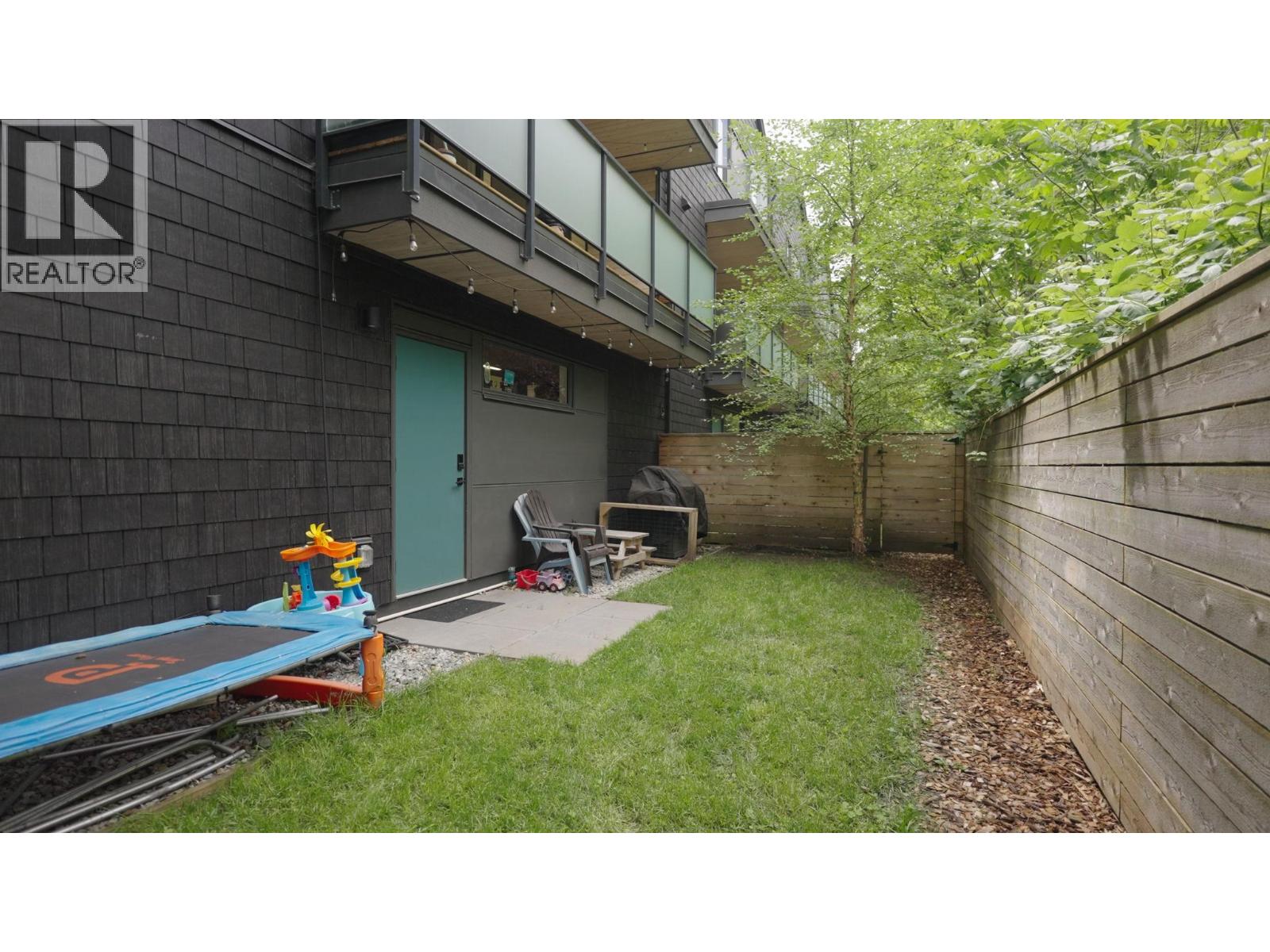 9 1089 WILSON CRESCENT, Squamish