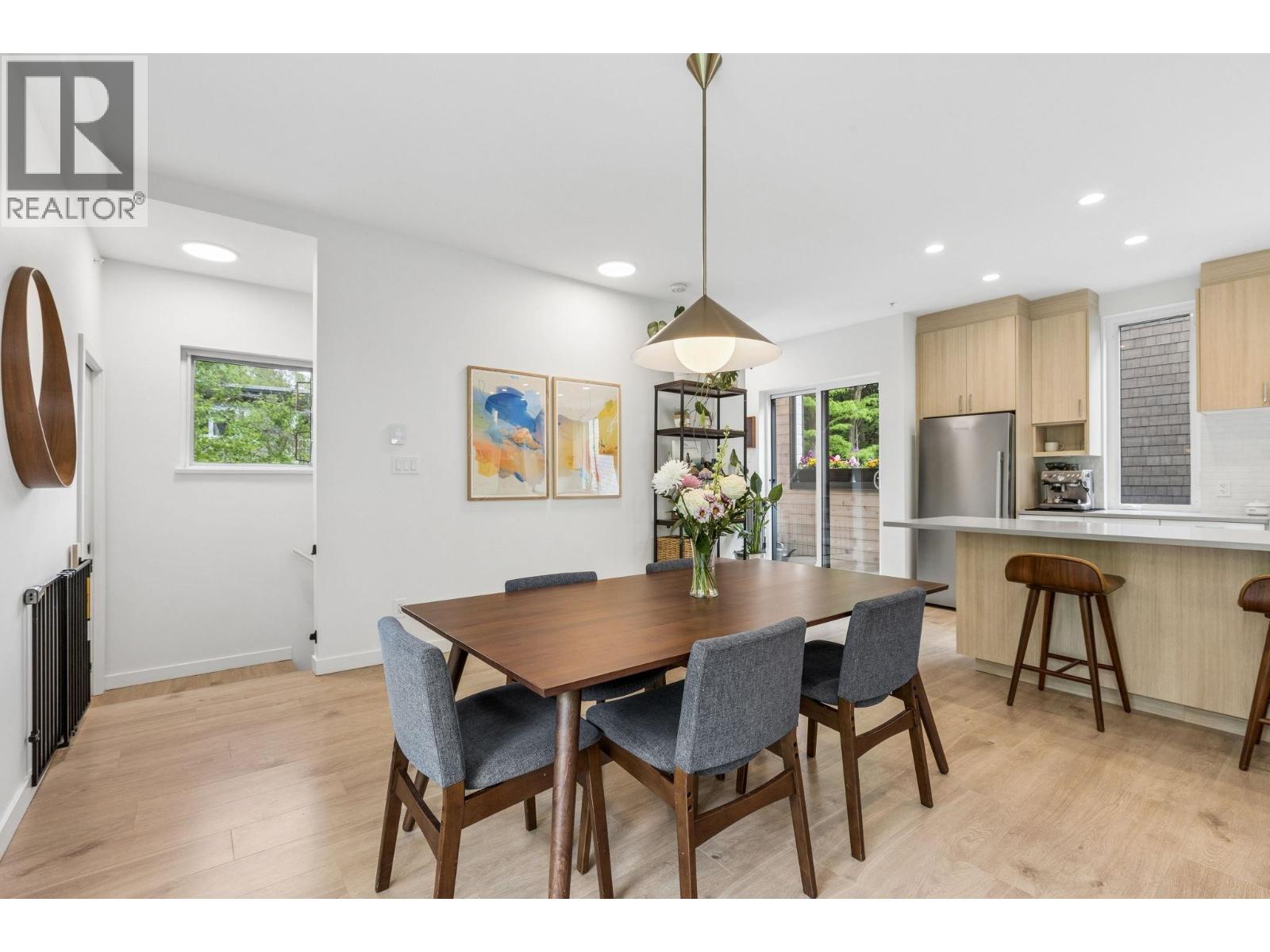 9 1089 WILSON CRESCENT, Squamish