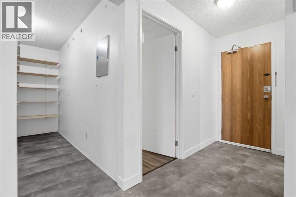 3204, 80 Glamis Drive SW — photo 8