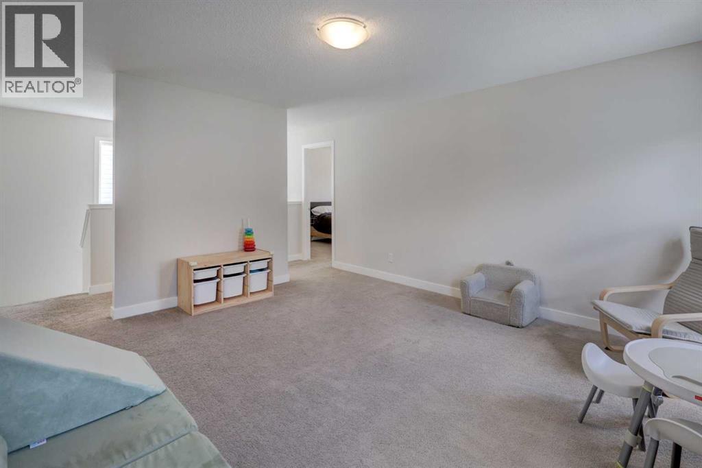 468 Livingston View NE - 22