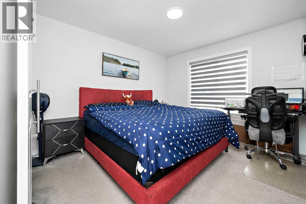 #904 95 Skyview Close NE - 25