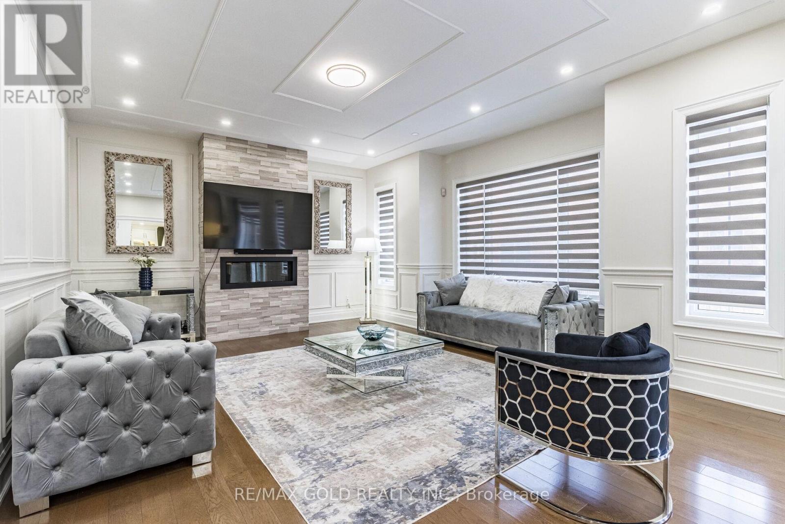 28 CLOVERHAVEN ROAD - 25