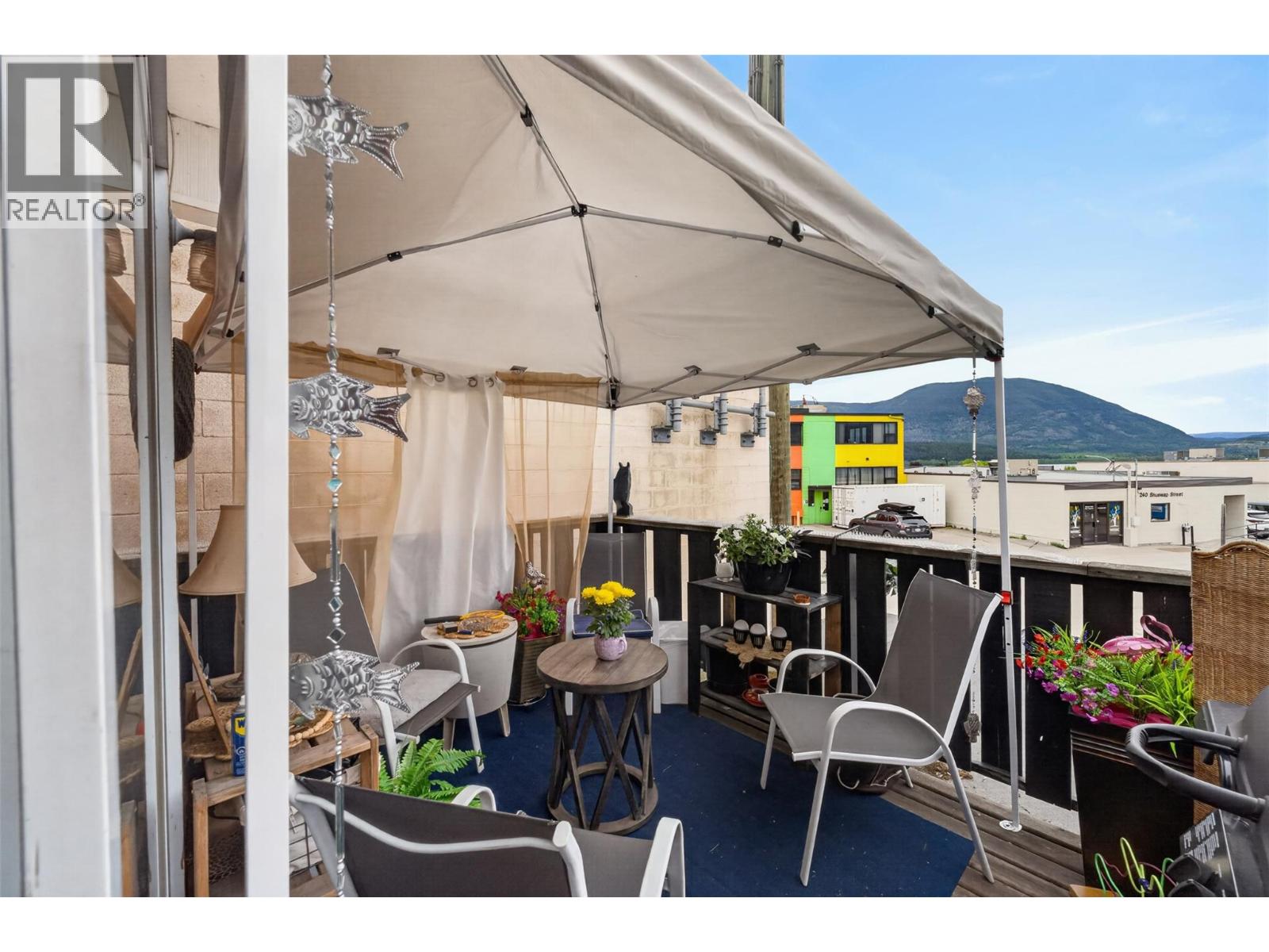  81 Hudson Avenue Northeast, Salmon Arm