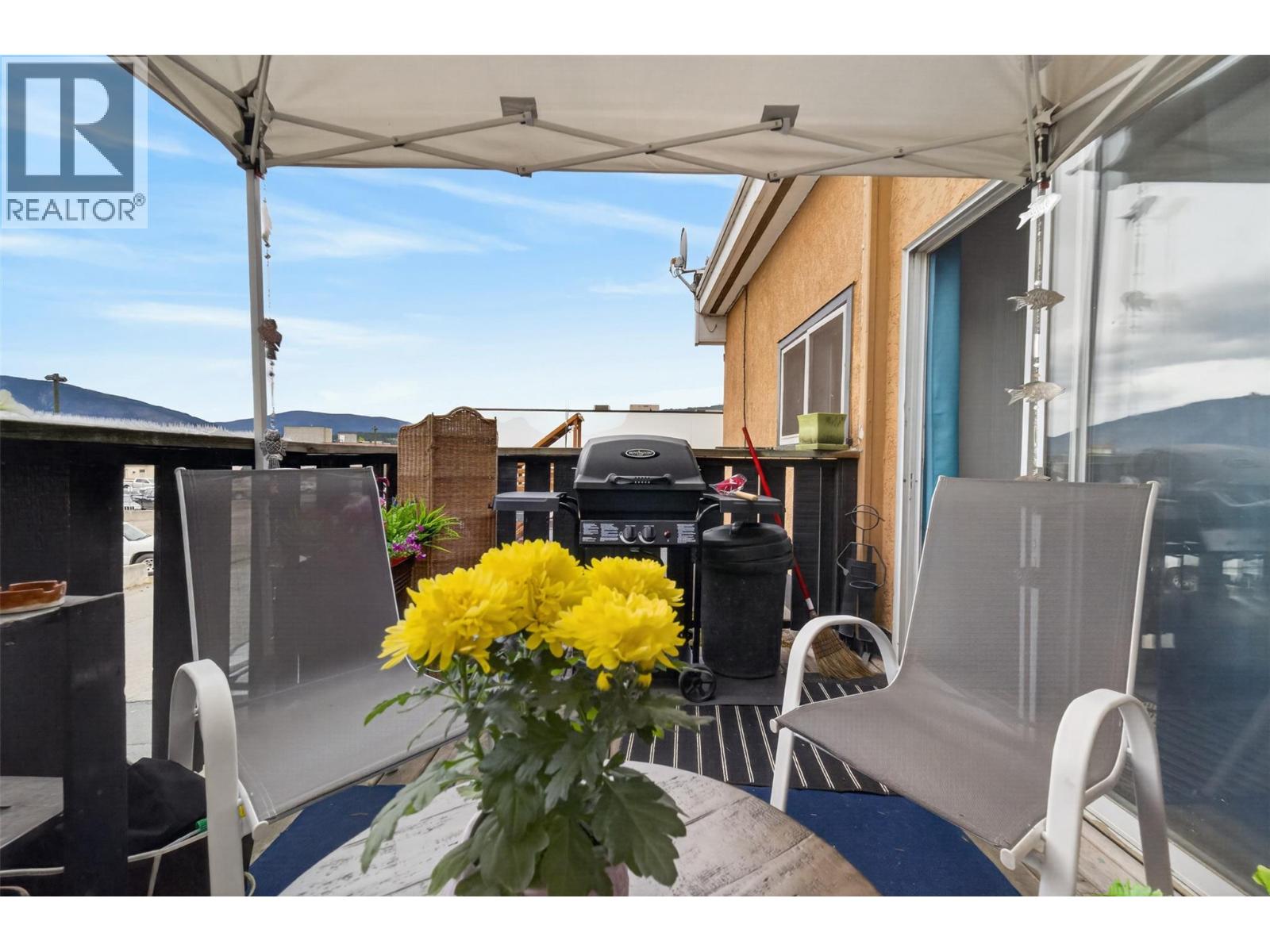  81 Hudson Avenue Northeast, Salmon Arm