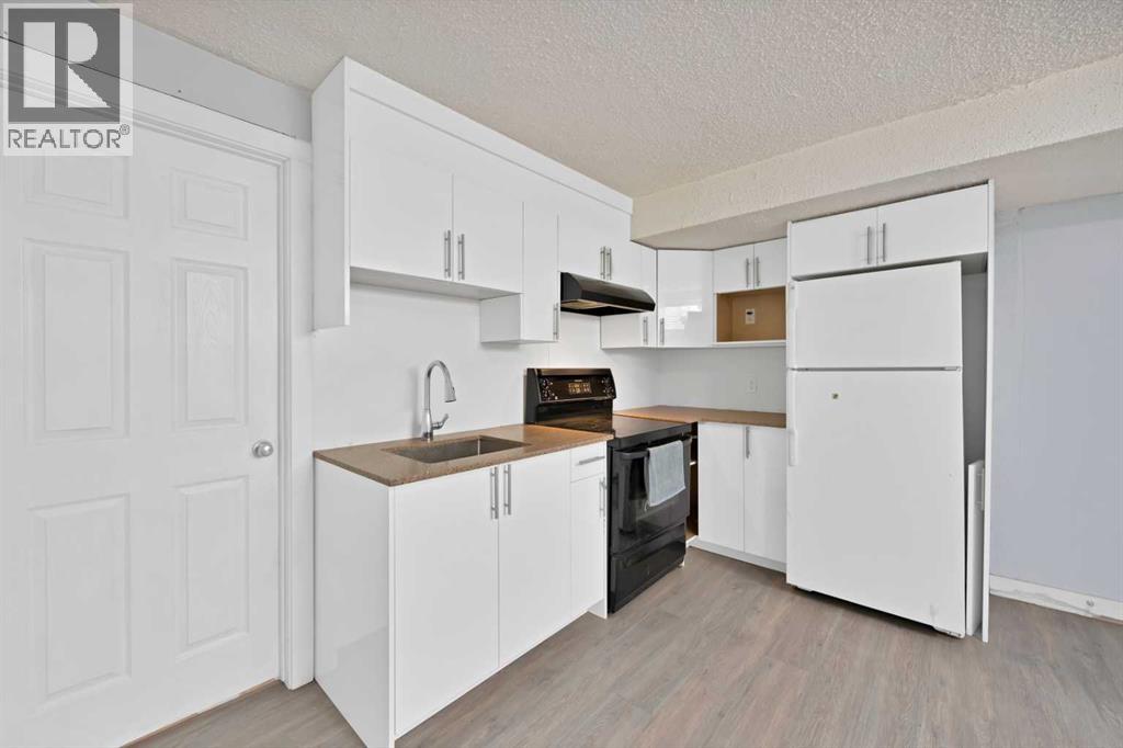 218 Saddlefield Place NE — photo 32