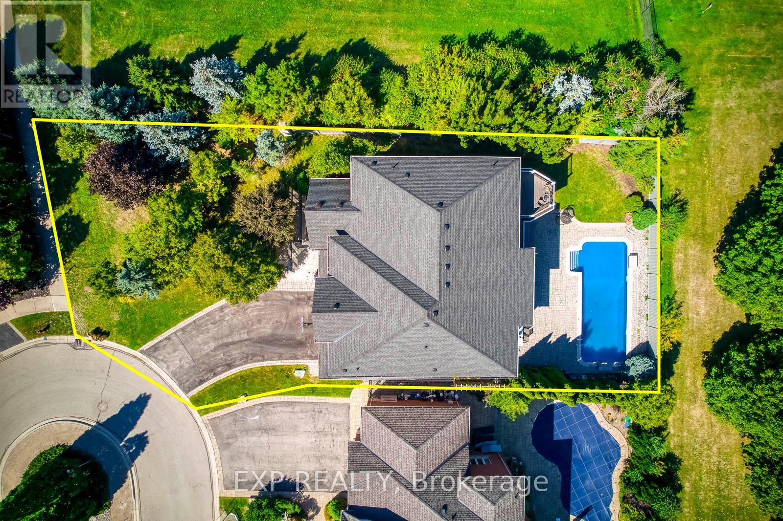 530 GOLFVIEW COURT - 5