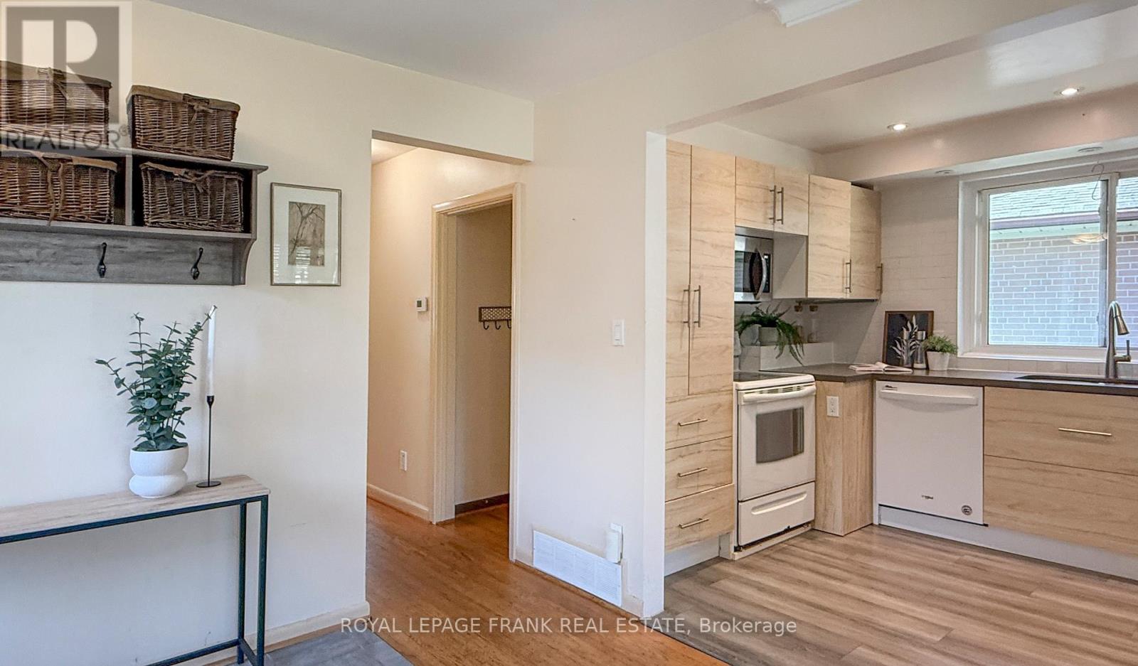 336 VIEWMOUNT STREET - 5