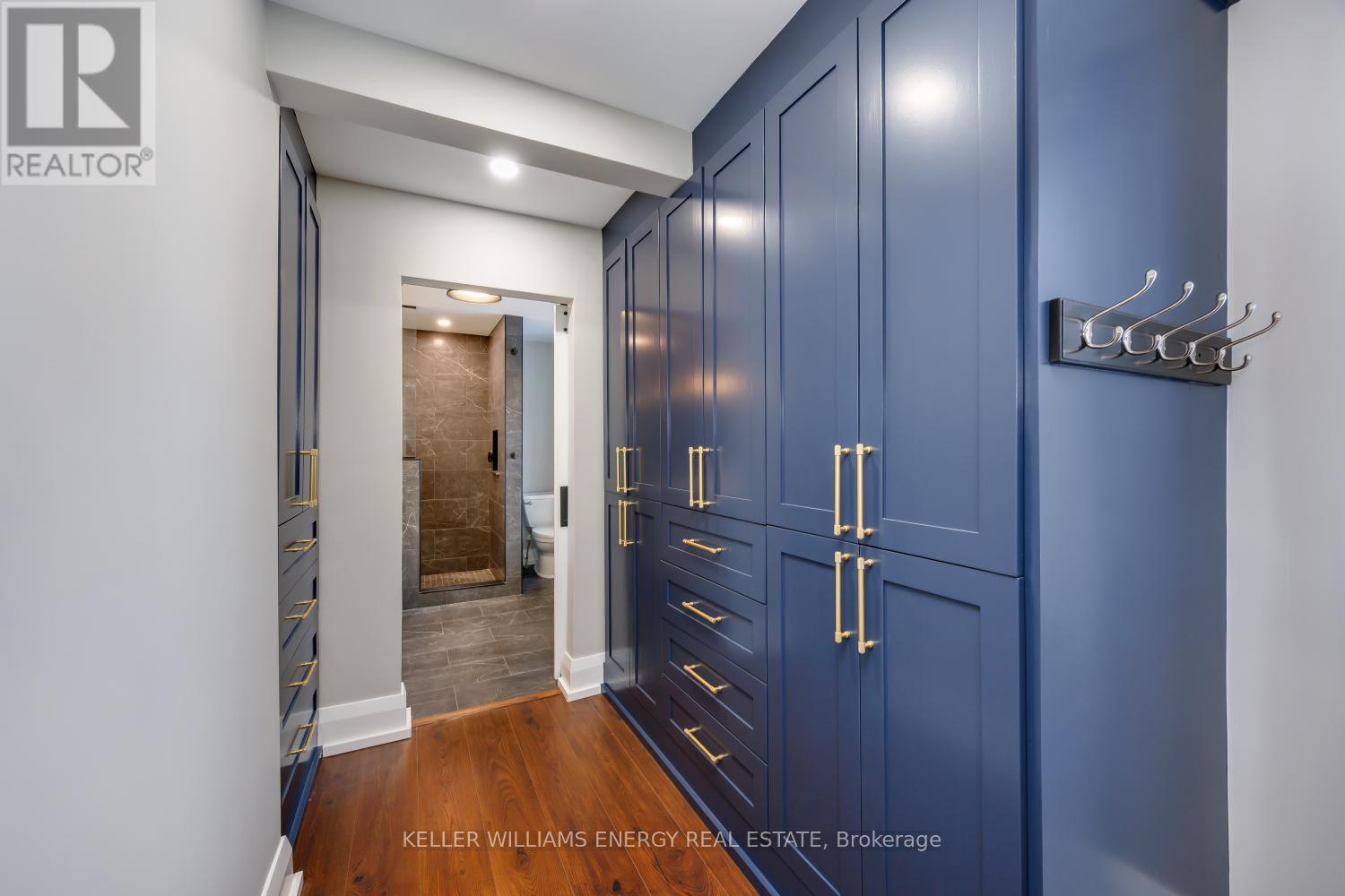 239 PERRY STREET - 26
