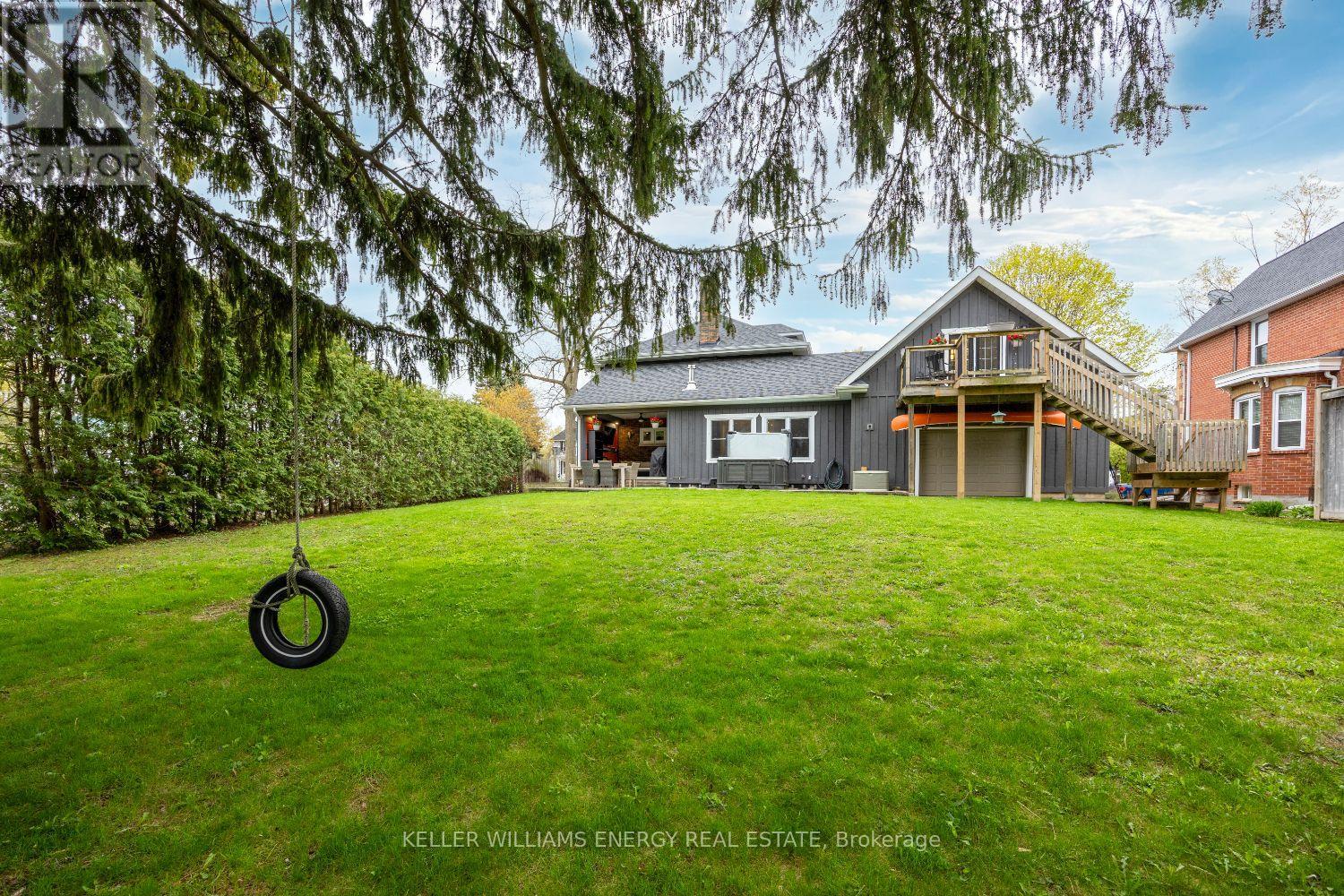 239 PERRY STREET - 48