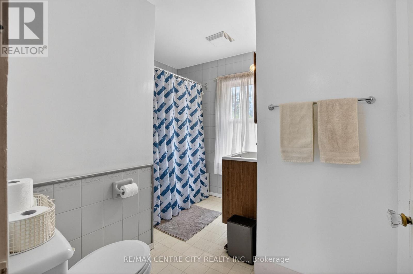 43 STANLEY STREET - 23