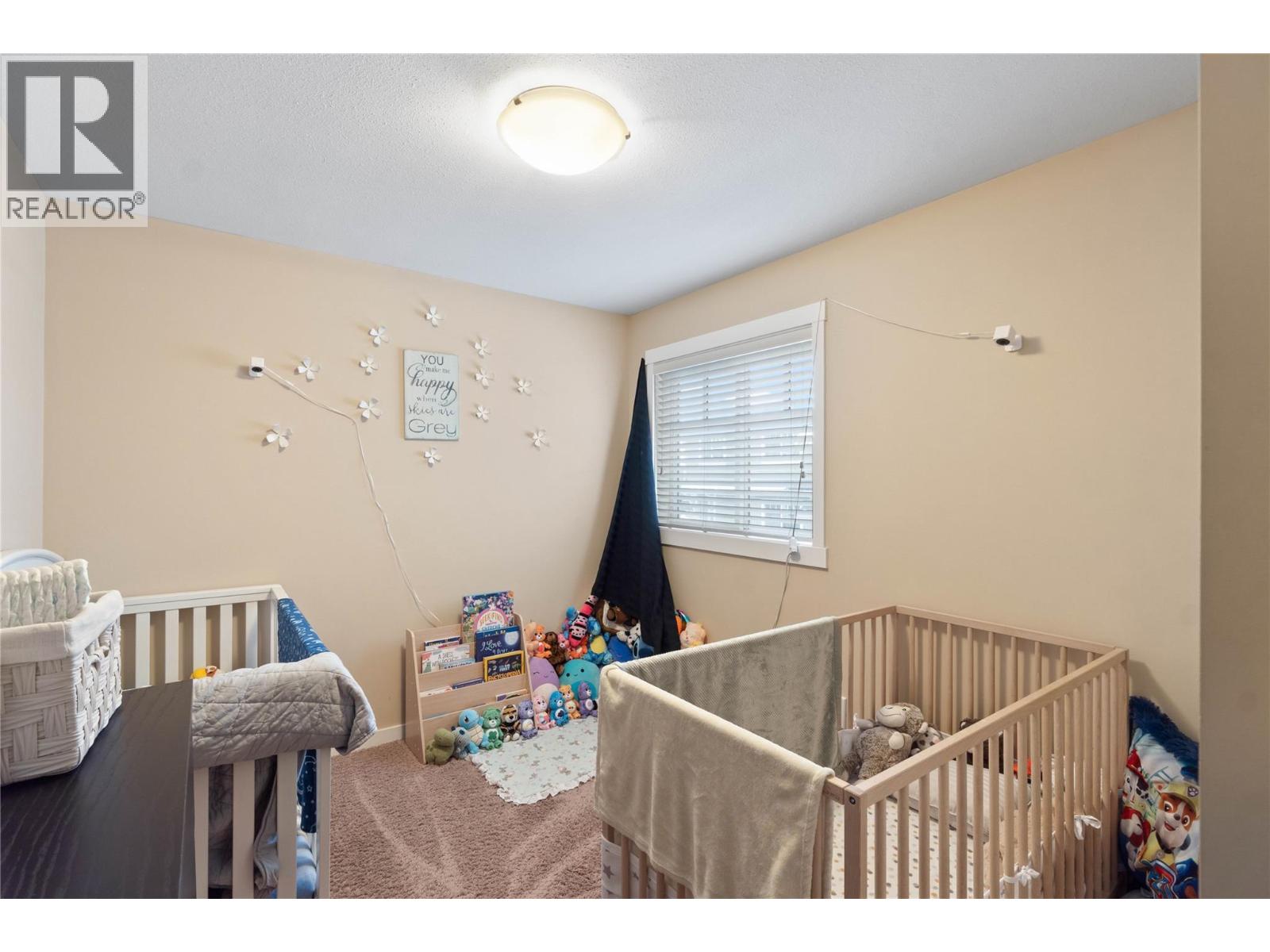 #56 2860 Valleyview Drive - 18