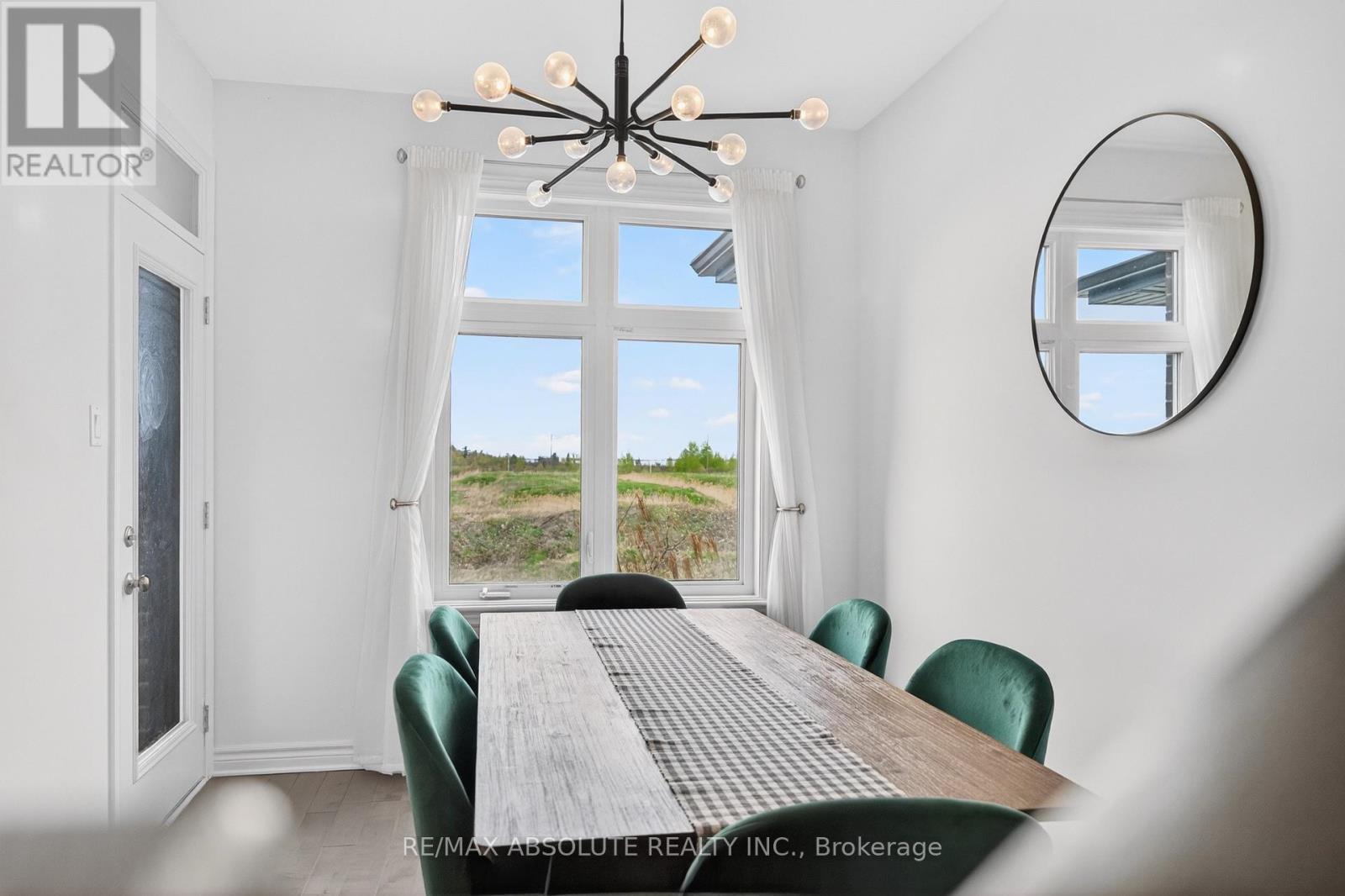32 VERGLAS LANE - 20