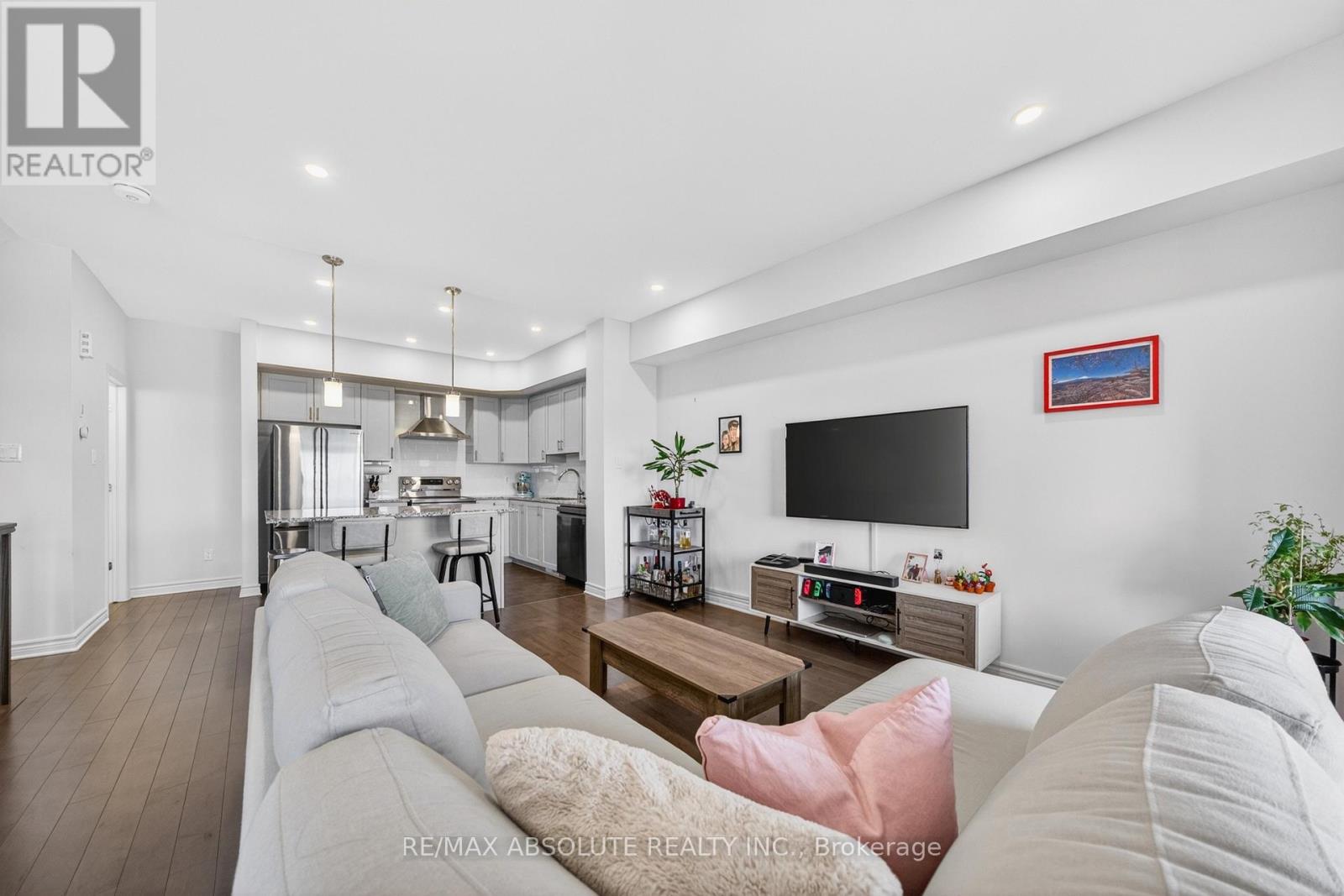 32 VERGLAS LANE - 9
