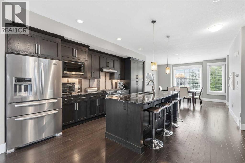 314 30 Avenue NE - 9