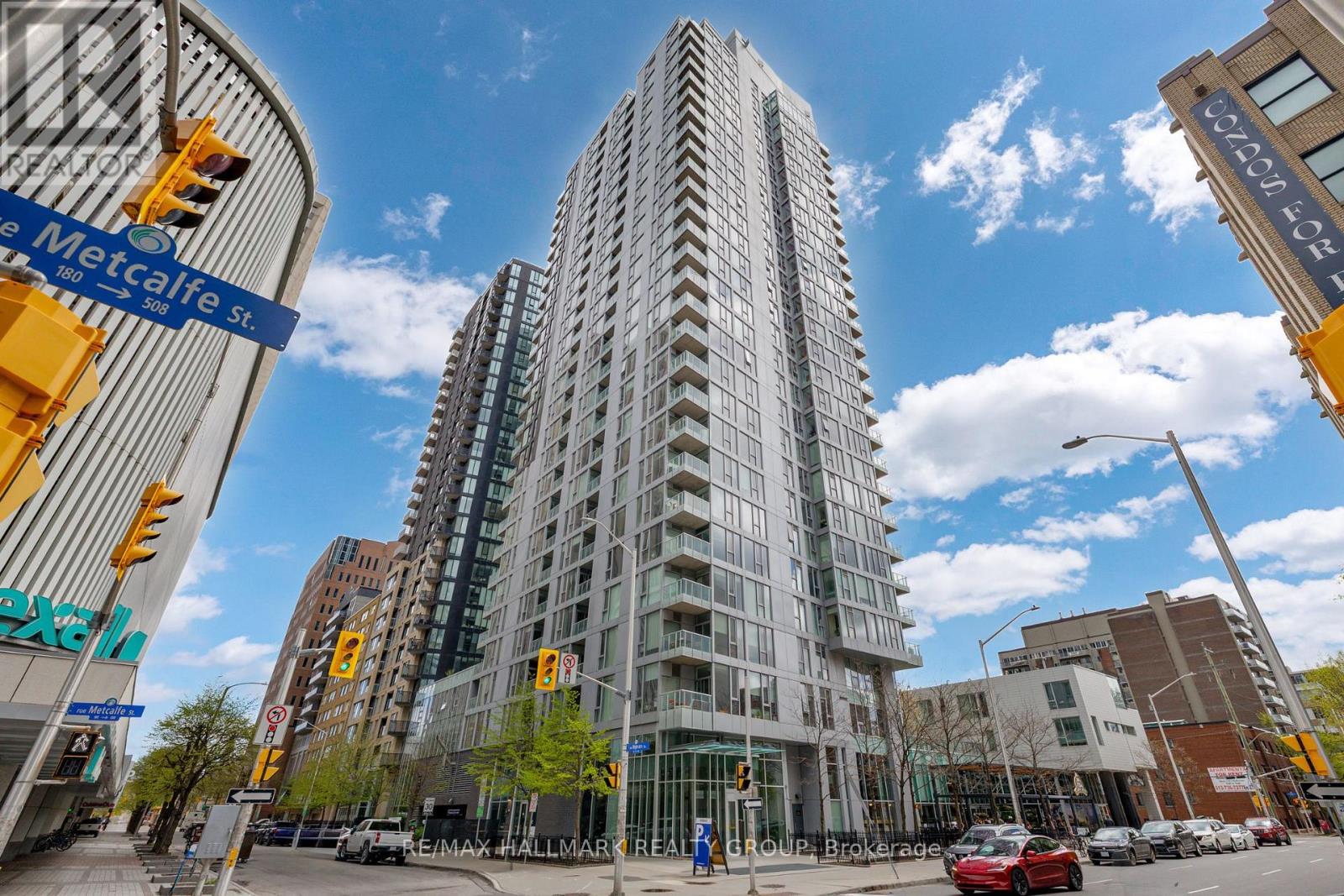 #2304 179 METCALFE STREET - 1