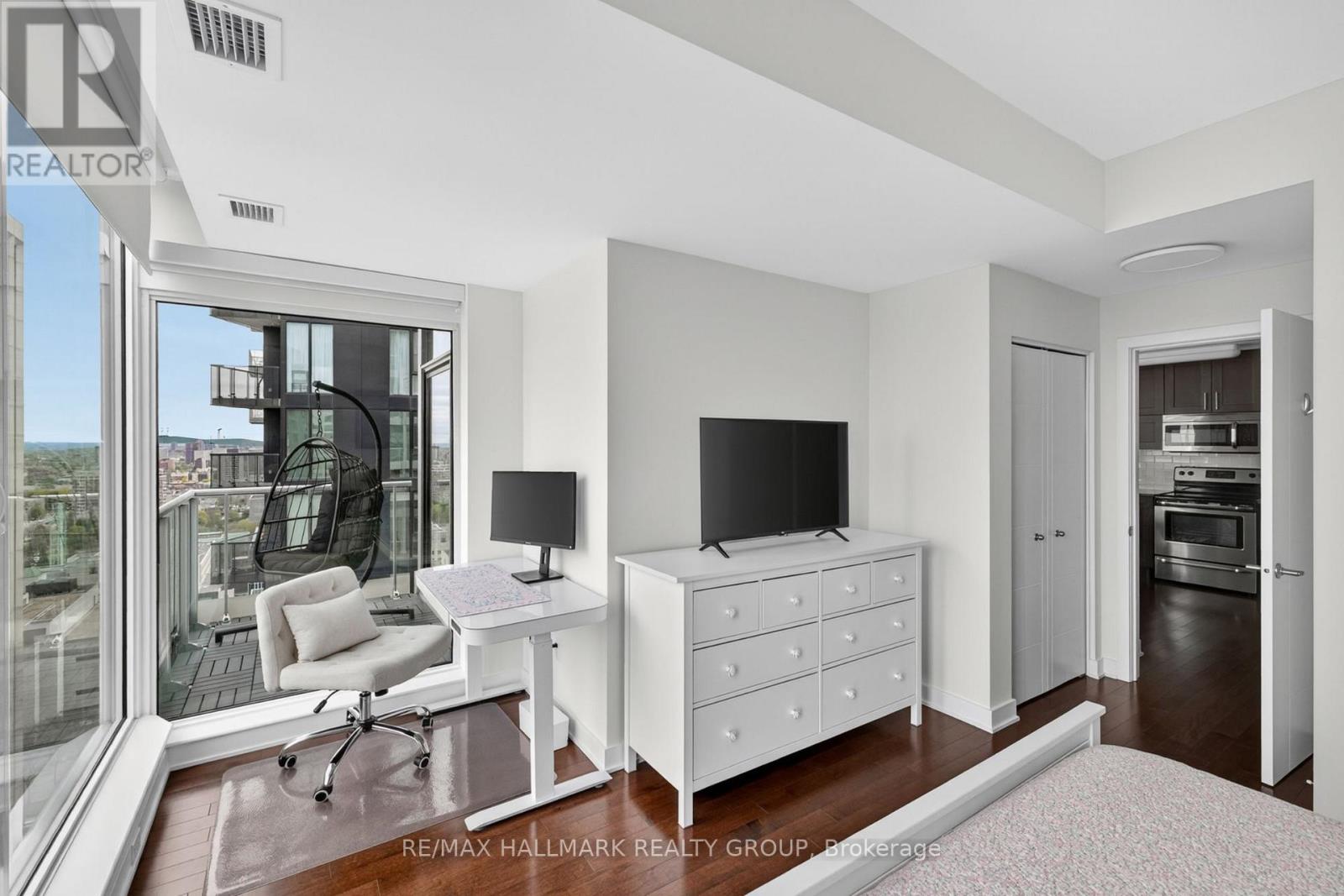#2304 179 METCALFE STREET - 14