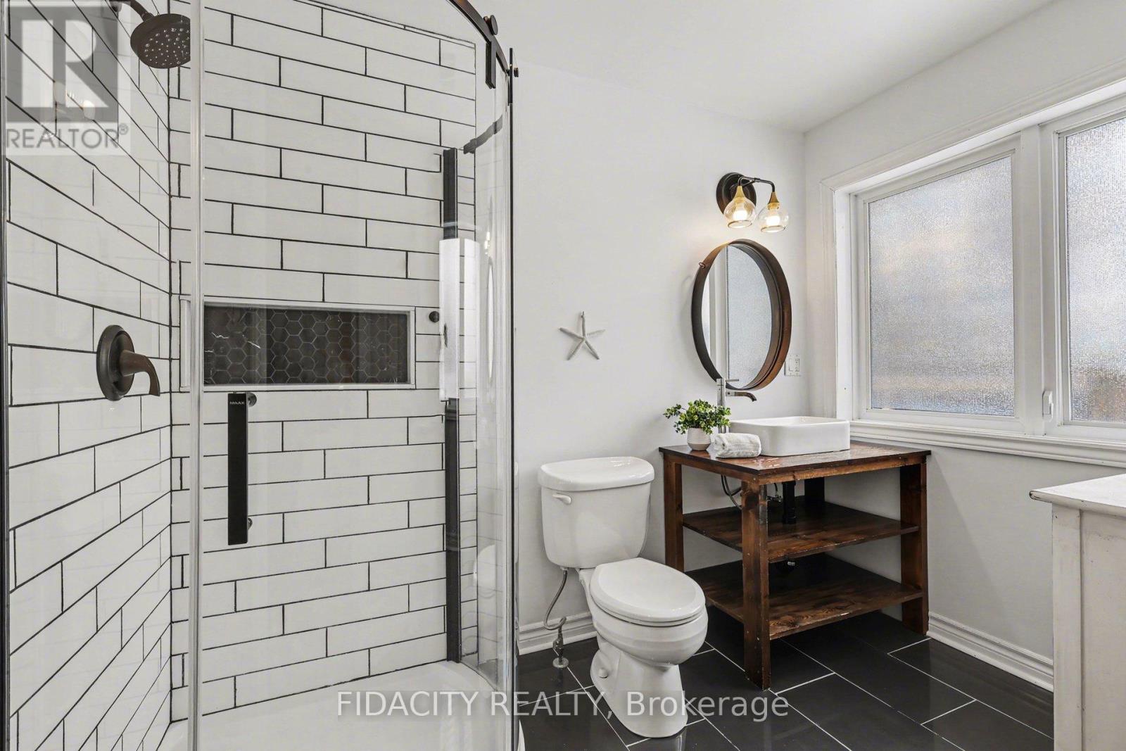 266 CLIFFORD CAMPBELL STREET - 16