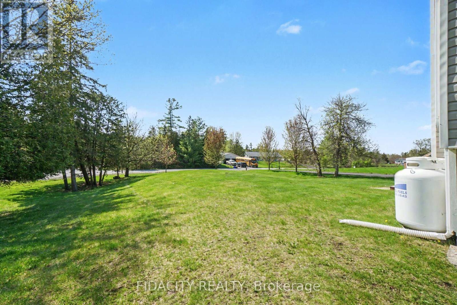 266 CLIFFORD CAMPBELL STREET - 30