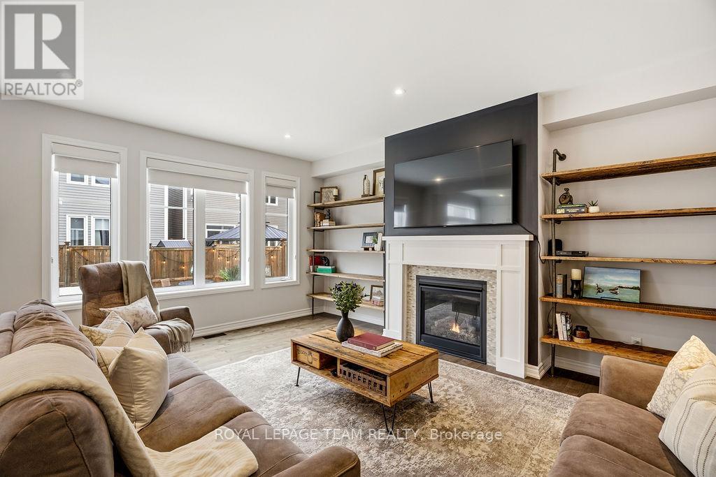 91 CANTLE CRESCENT - 16