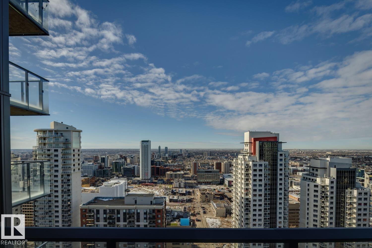 #3302 10180 103 ST NW - 19