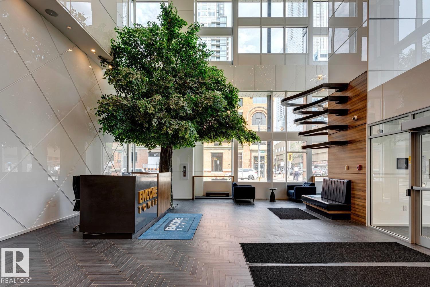 #3302 10180 103 ST NW - 24