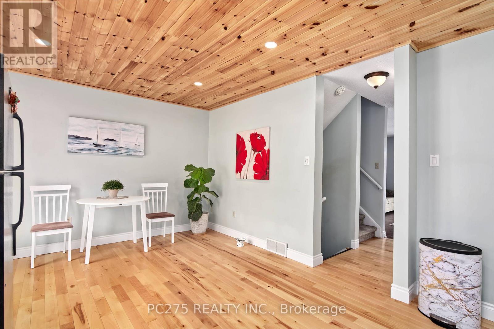 #24 301 CARLOW ROAD - 8