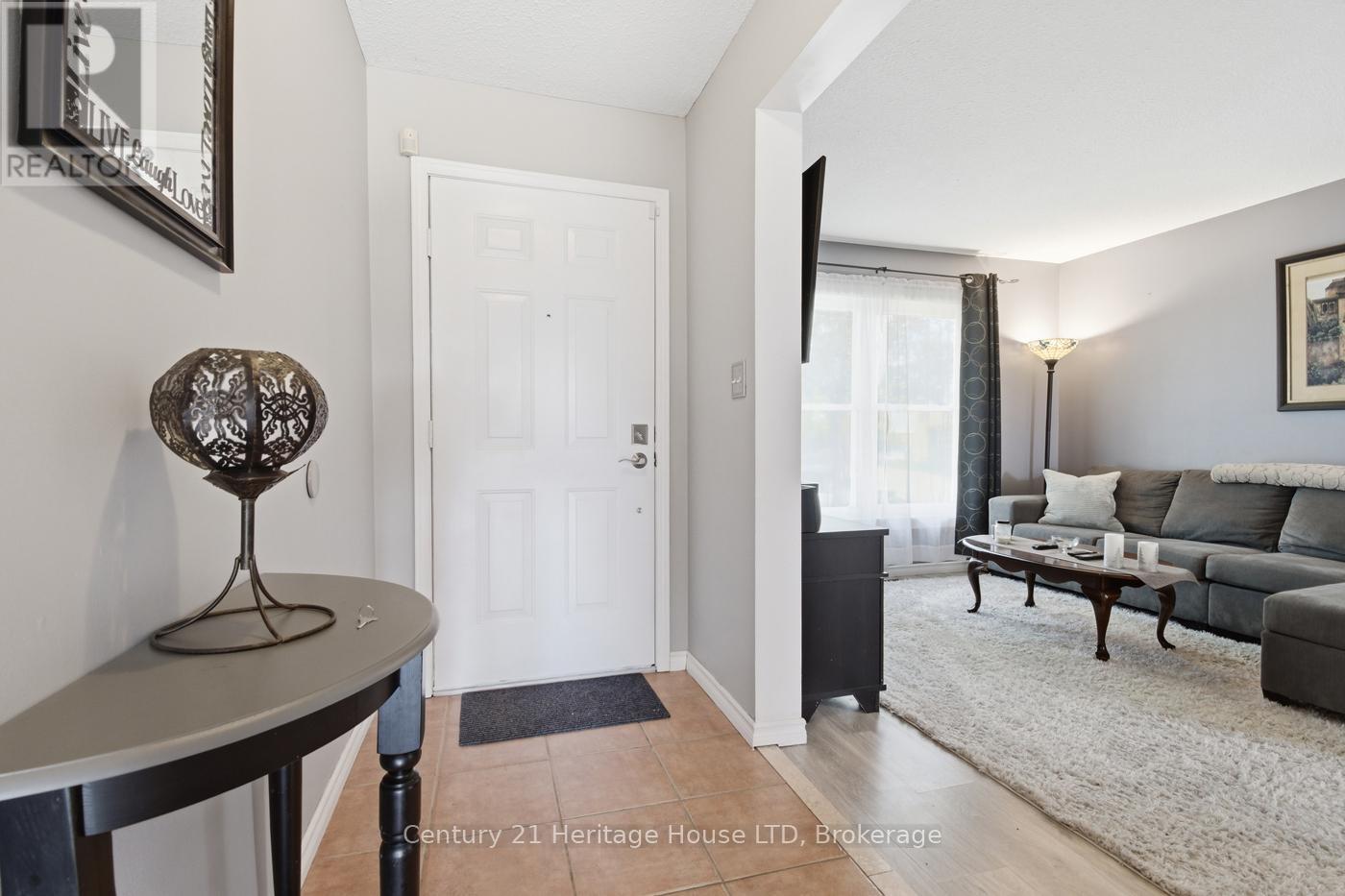 6864 SUNRISE COURT - 7