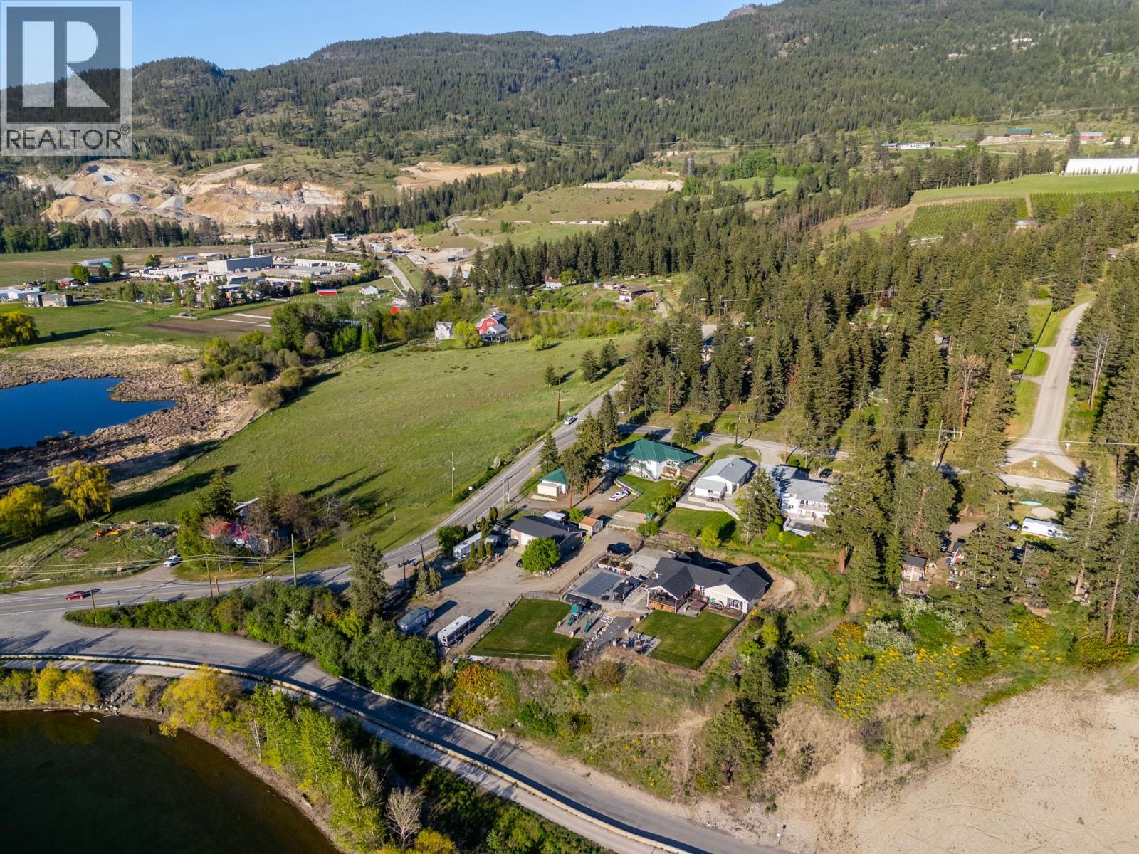 15326 Oyama Road, Lake Country