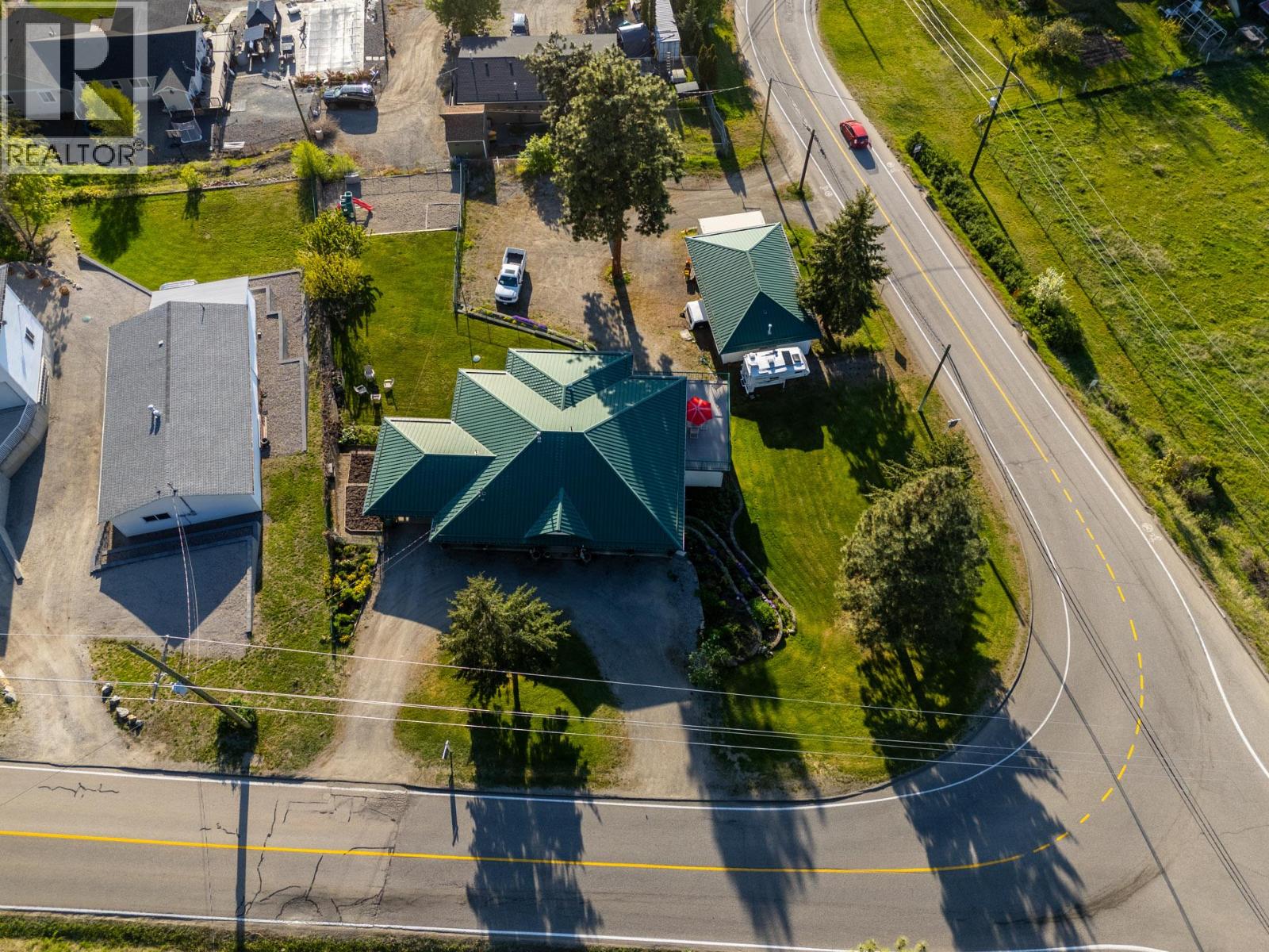 15326 Oyama Road, Lake Country