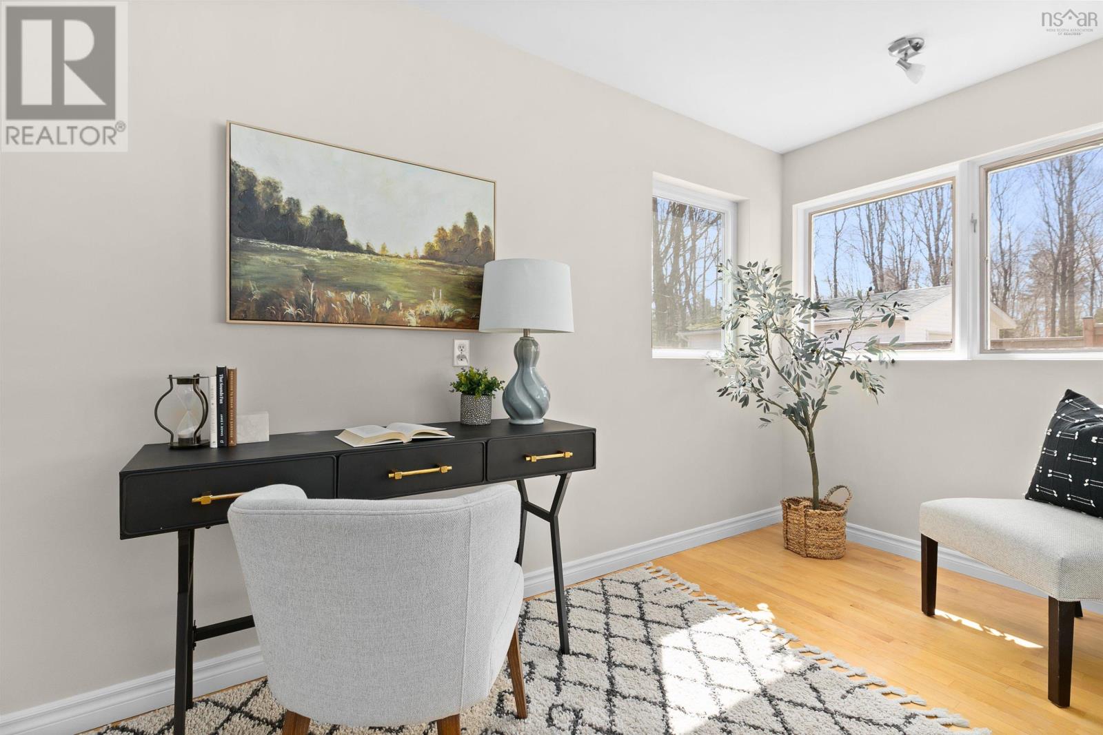 Property 21 of 50 of 140 Pinecrest Boulevard