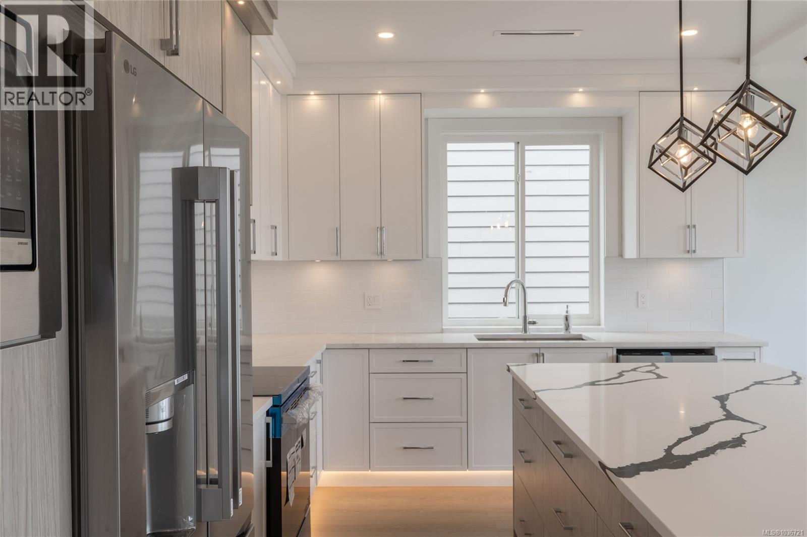 772 Plover Crt - 10