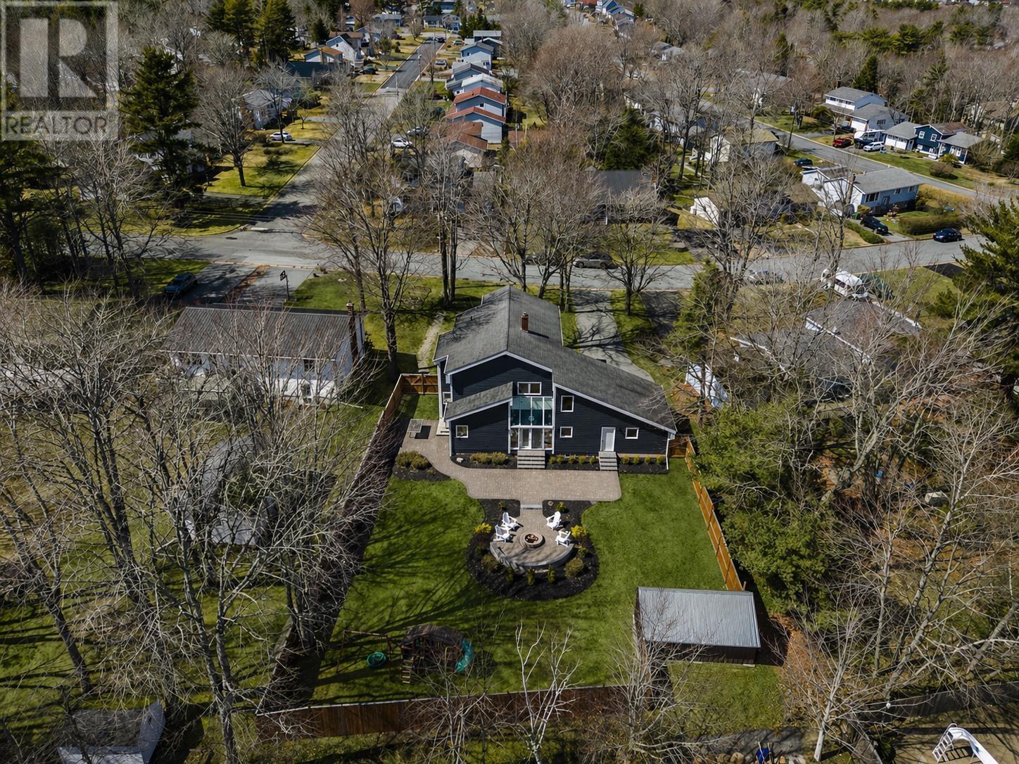 Property 22 of 50 of 140 Pinecrest Boulevard