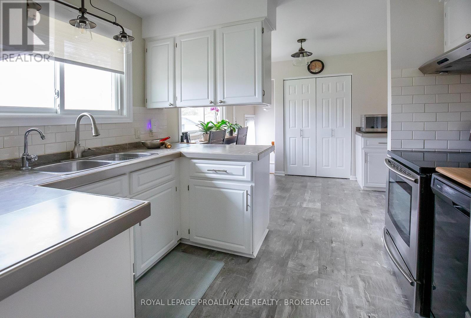 835 NORDIC AVENUE - 8