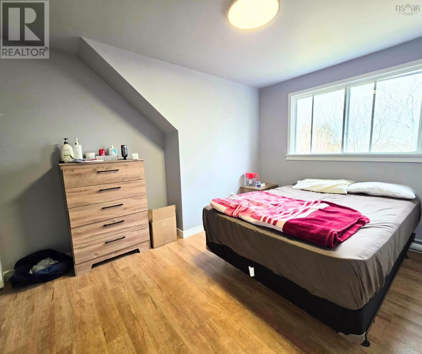 70 Glenn Avenue - 10
