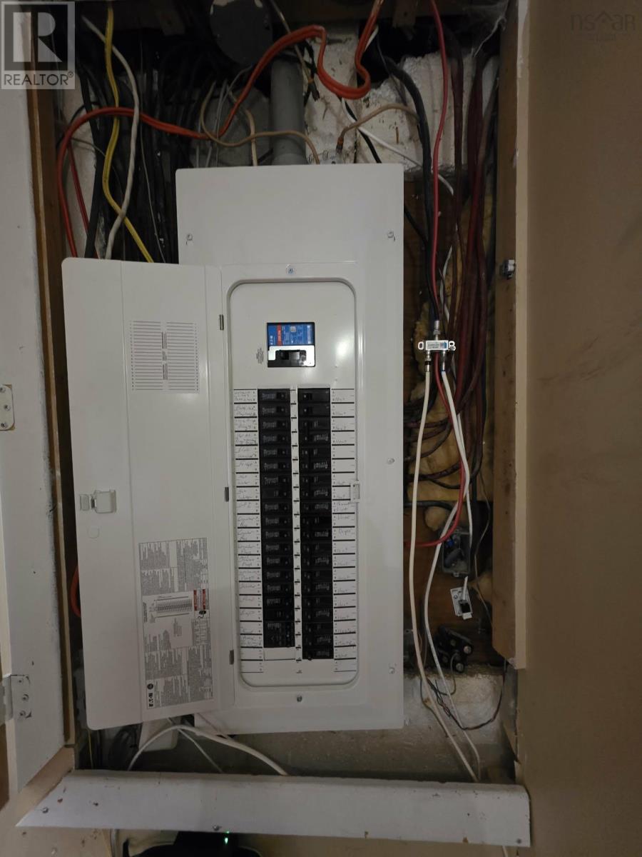 70 Glenn Avenue - 21