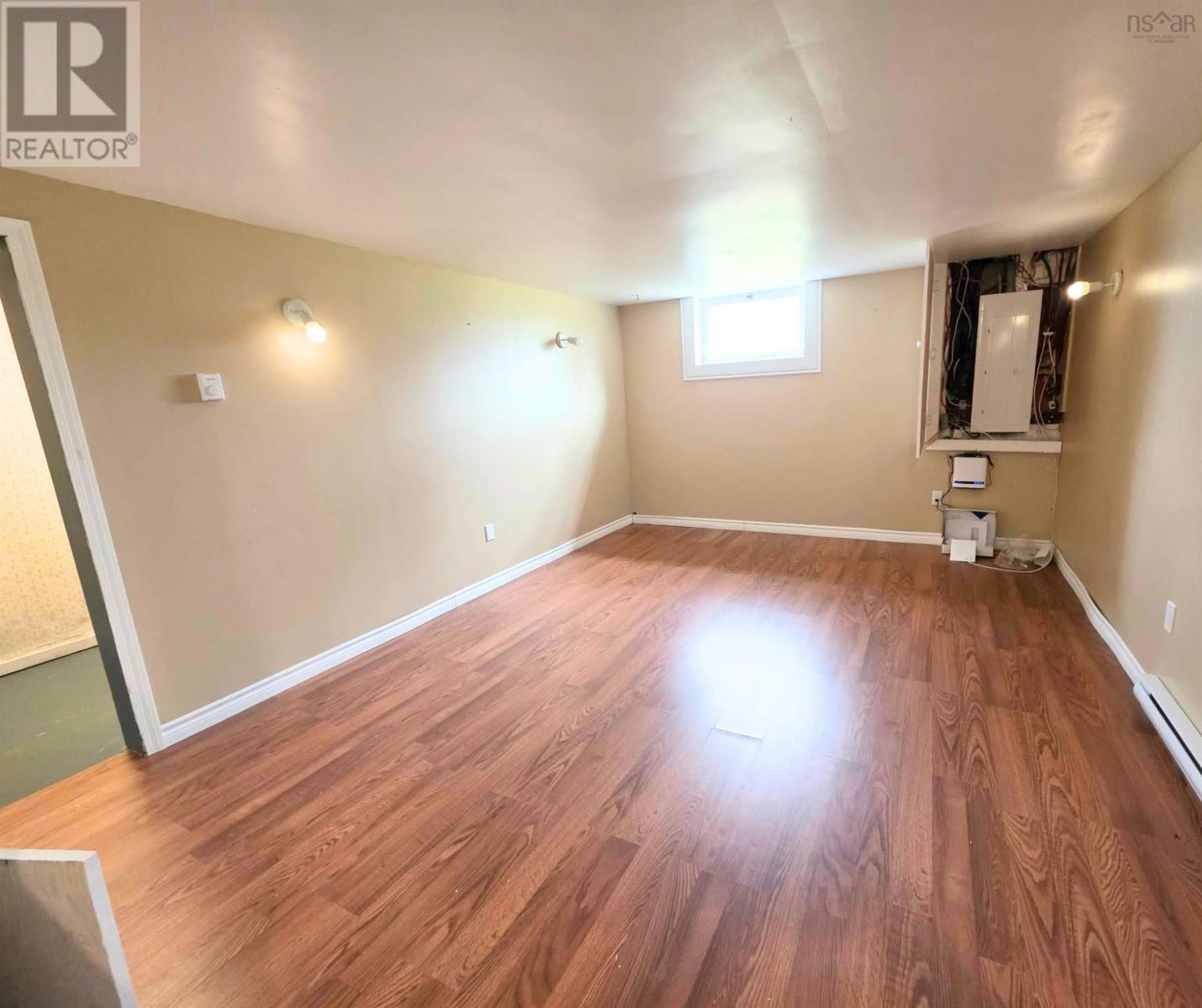 70 Glenn Avenue - 17