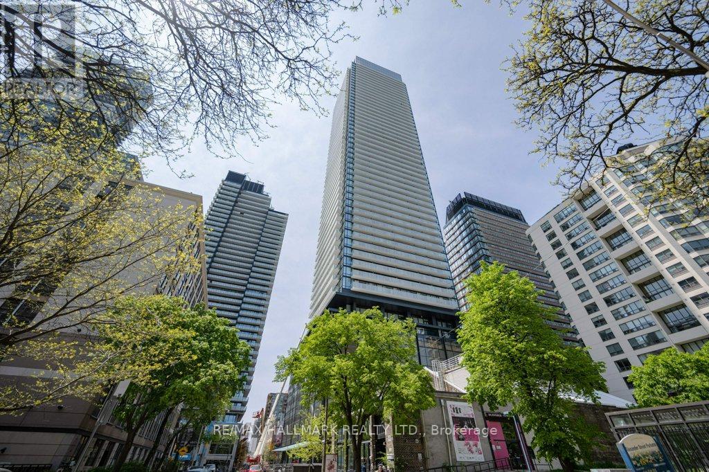 Listing photo of 3202 - 501 YONGE STREET