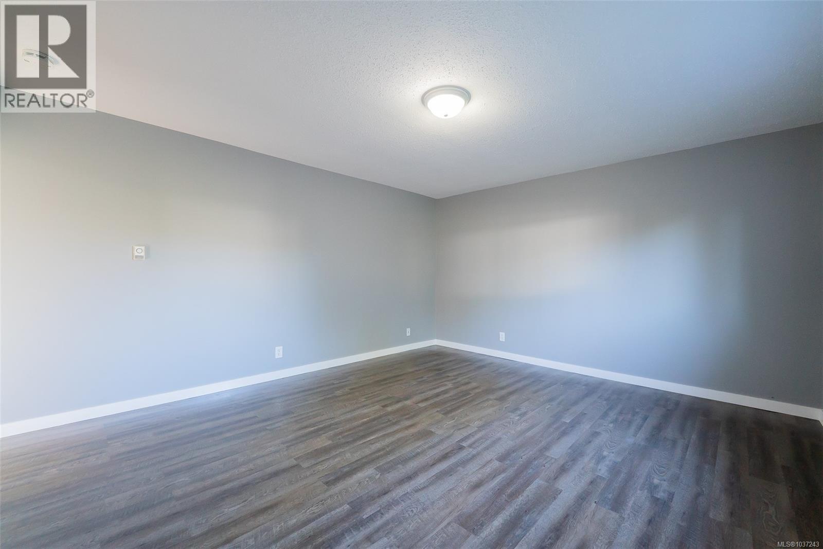 2319 Rosstown Rd, Nanaimo