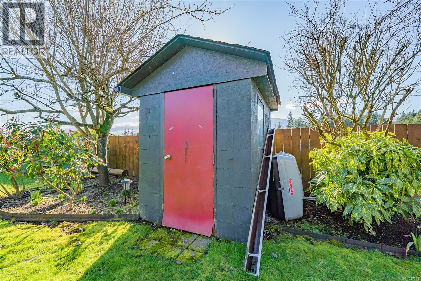 2319 Rosstown Rd, Nanaimo