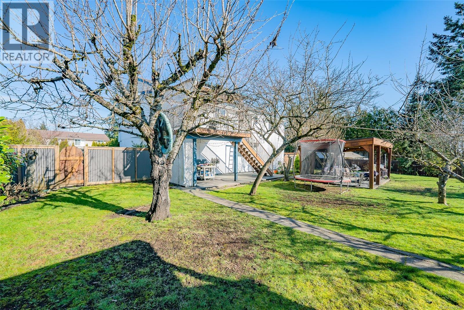 2319 Rosstown Rd, Nanaimo