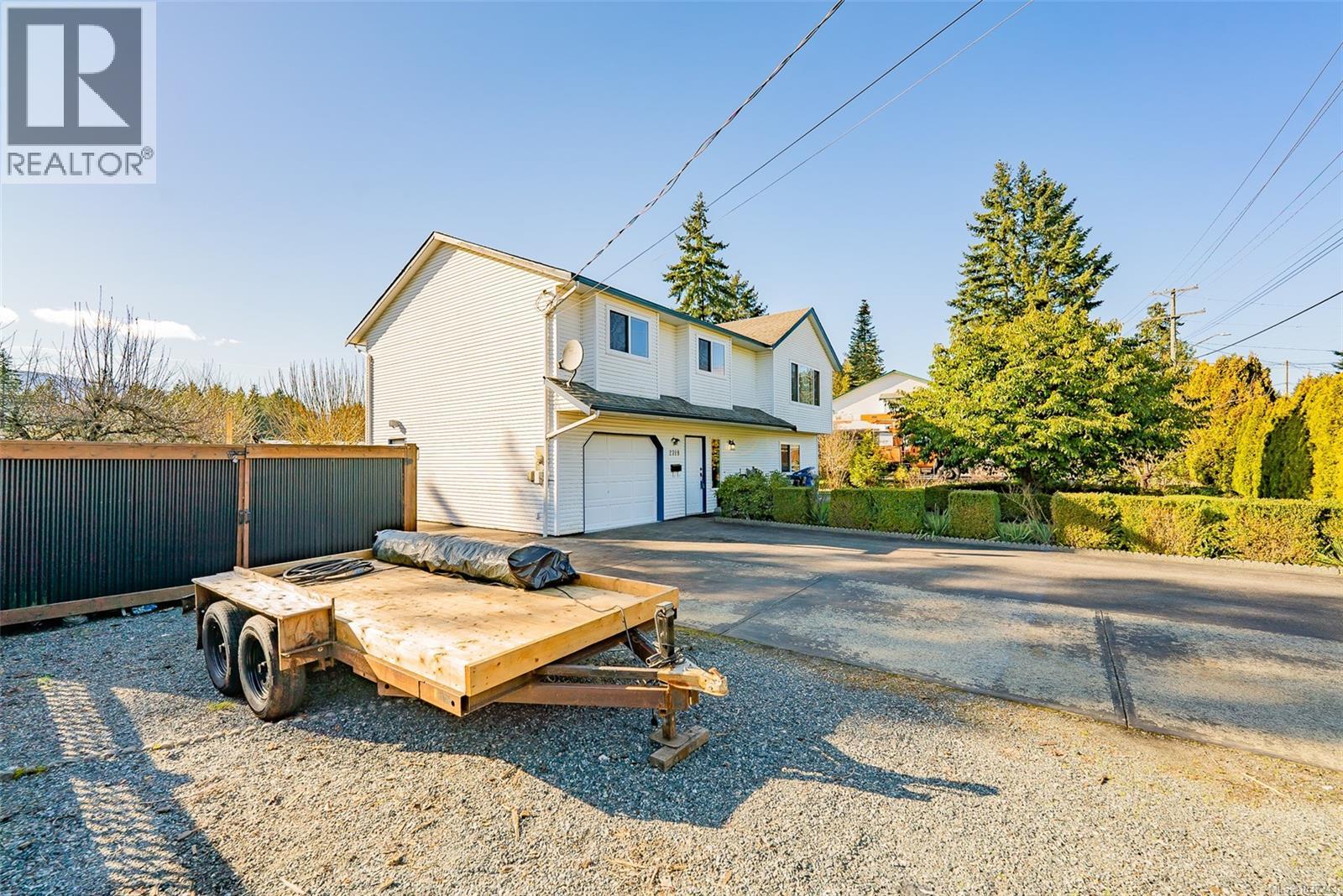2319 Rosstown Rd, Nanaimo