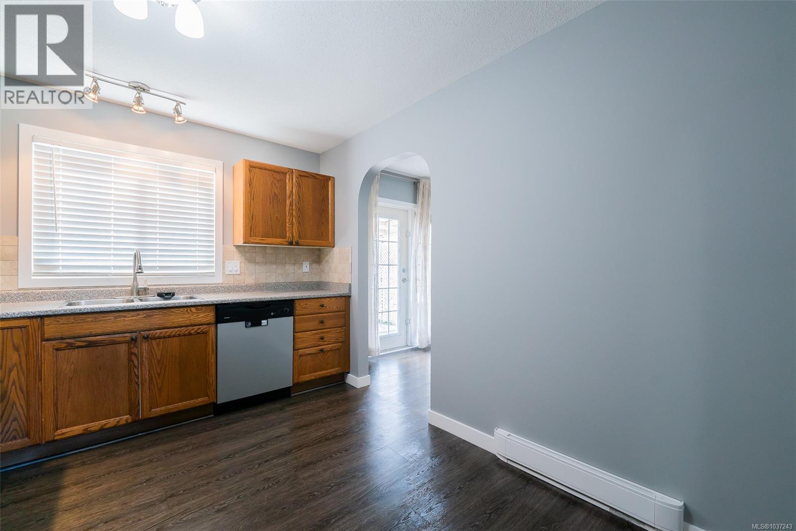 2319 Rosstown Rd, Nanaimo