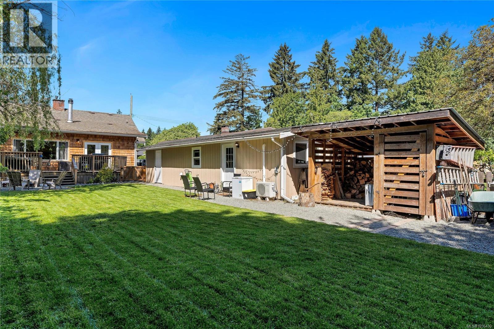 1068 Holmes St - 41