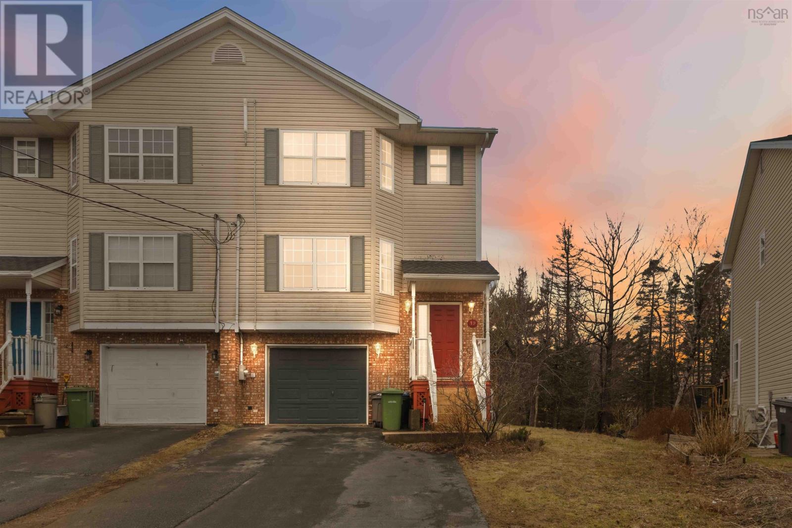19 Kaytyon Court - 1