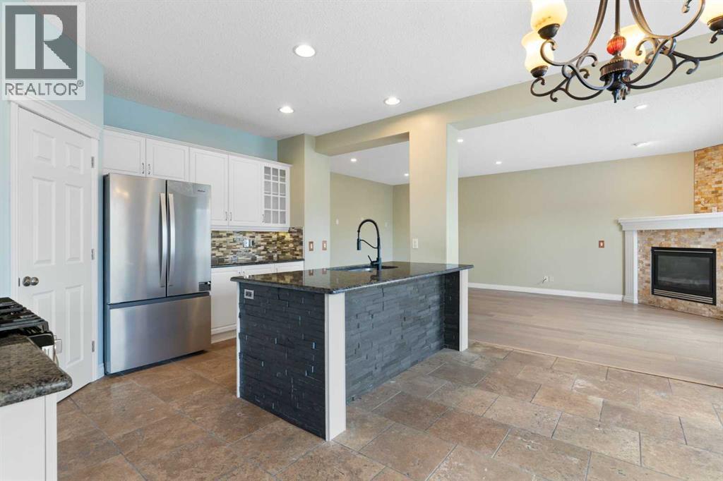 175 Sunset Close, Cochrane