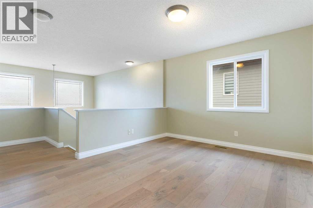 175 Sunset Close, Cochrane
